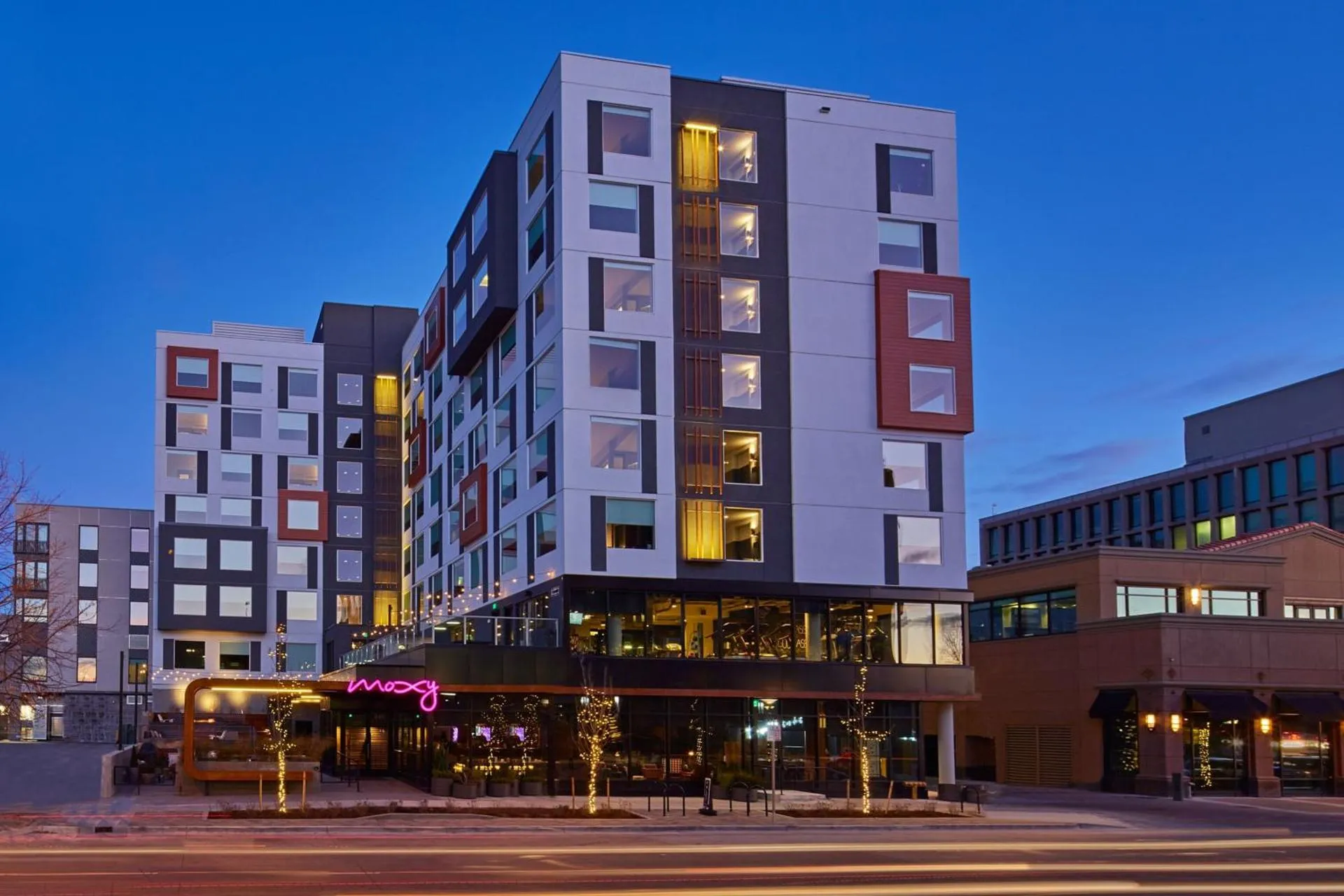 MOXY Denver Cherry Creek