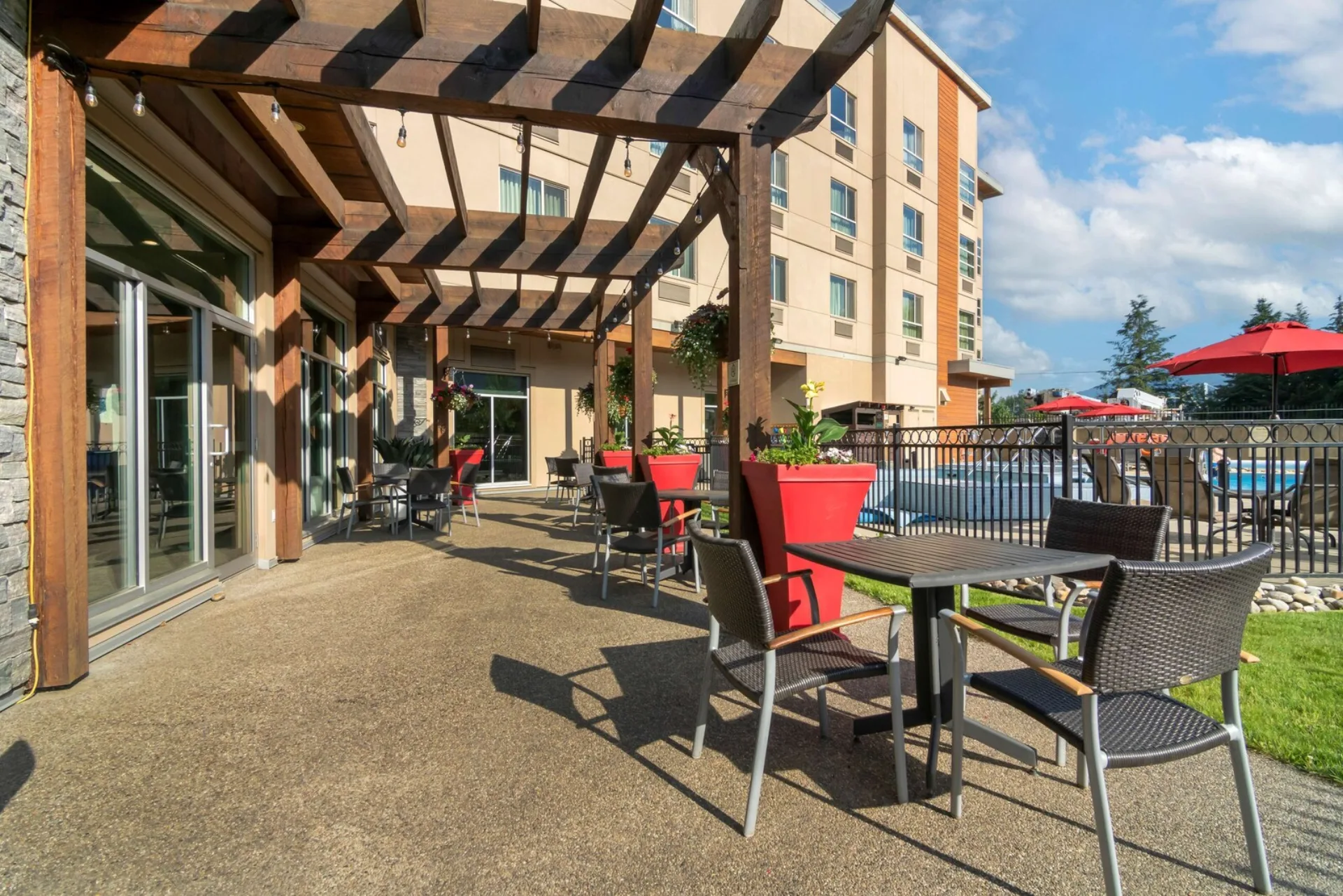 Best Western Plus Revelstoke interior