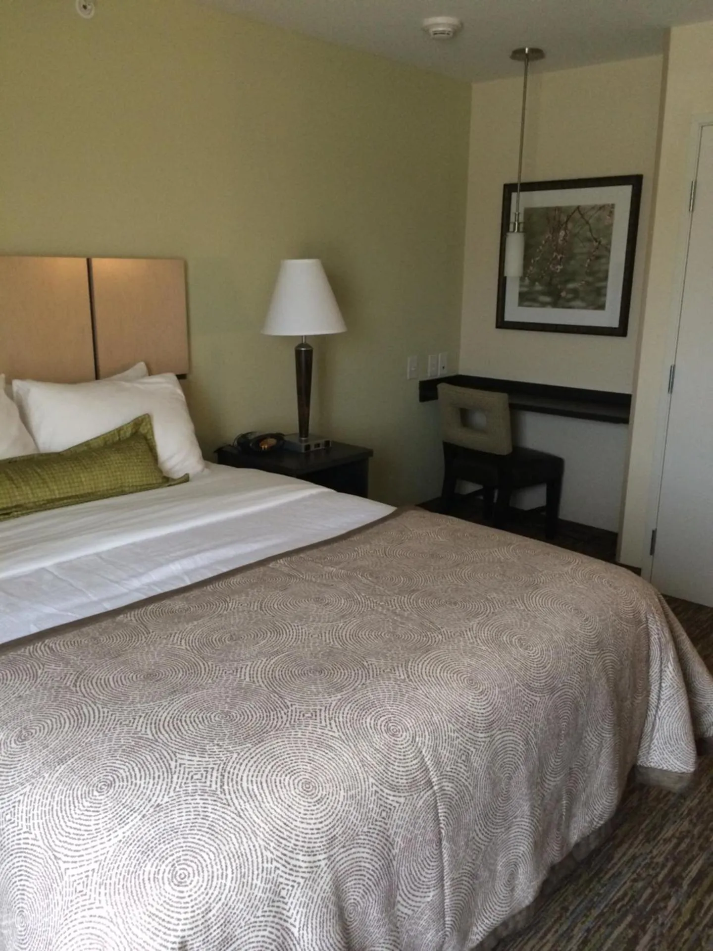 Candlewood Suites Bloomington, an IHG Hotel