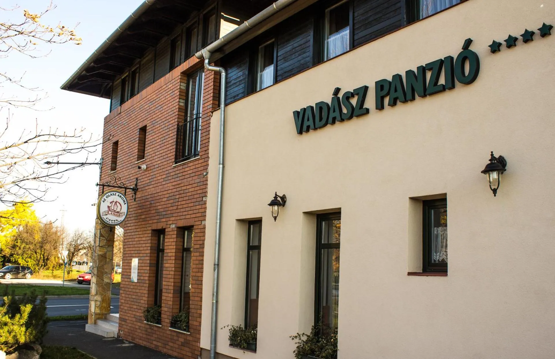 Dog Friendly Hotel $Szombathely - $Vadász Panzió és Étterem