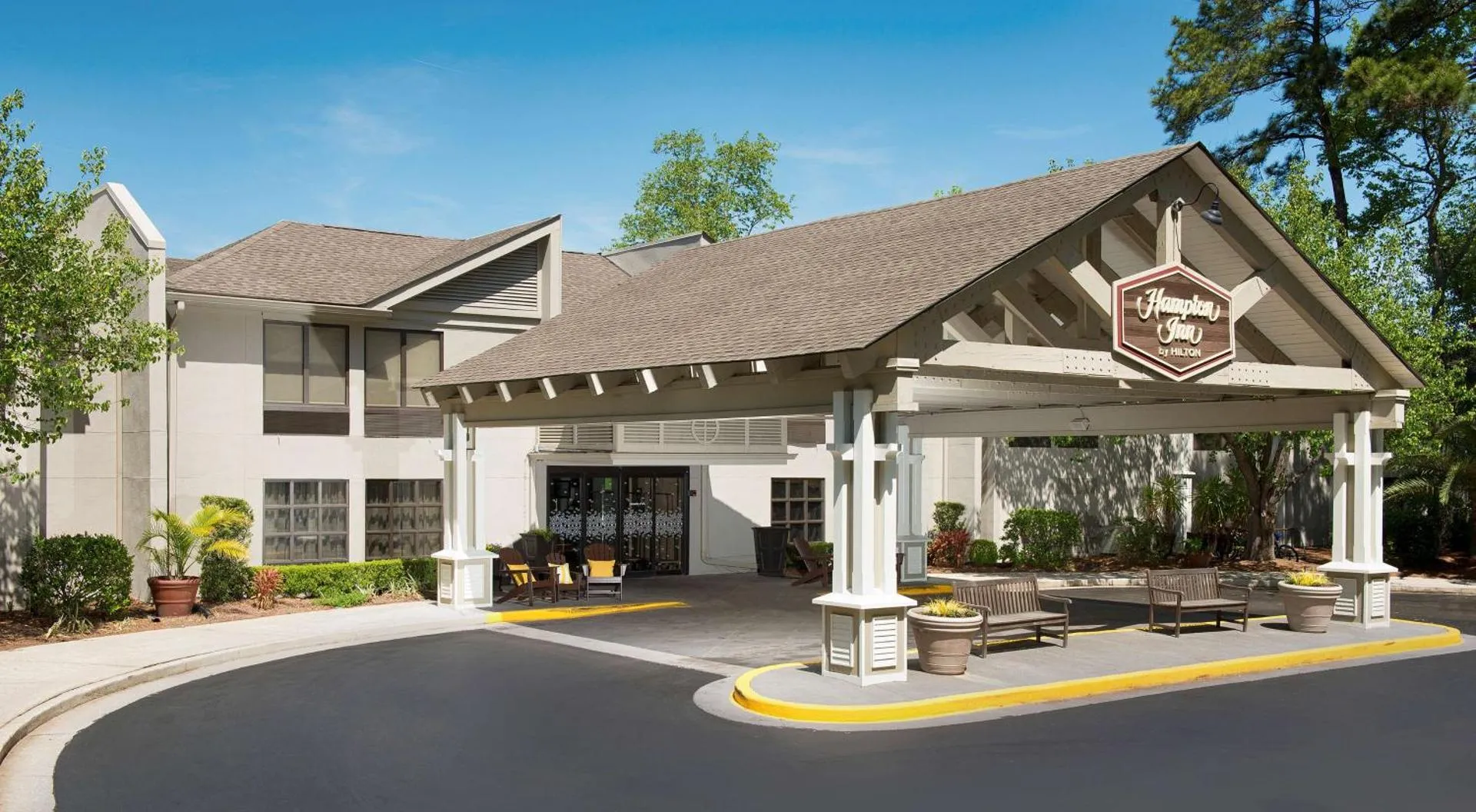 Dog Friendly Hotel $Hilton Head Island - $Hampton Inn Hilton Head