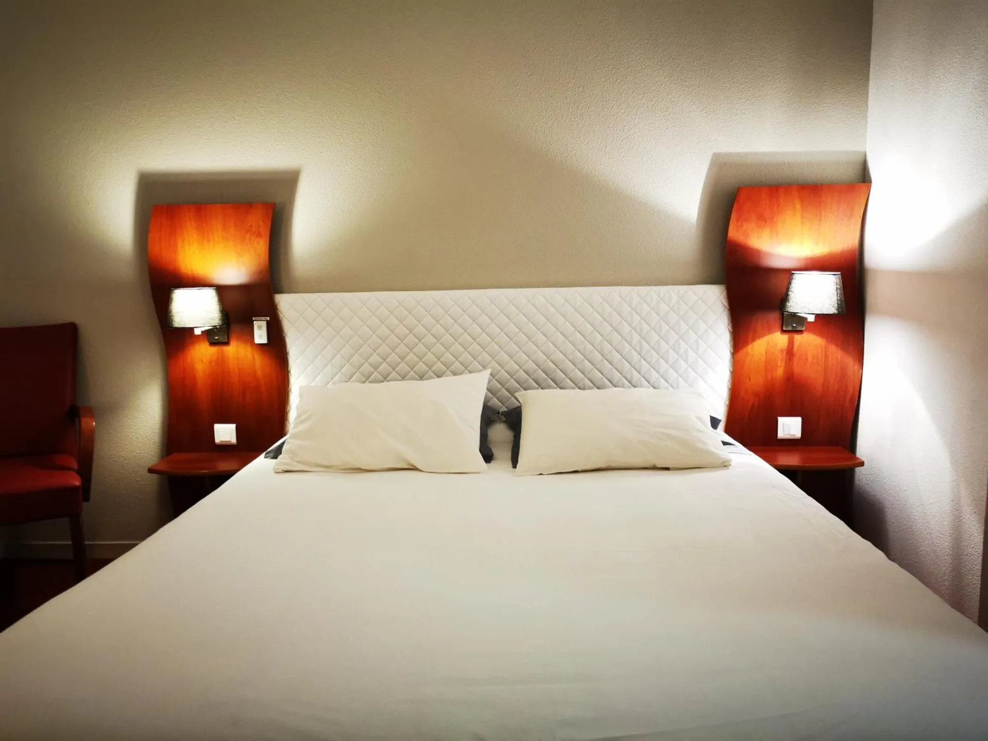 Artemis Hotel