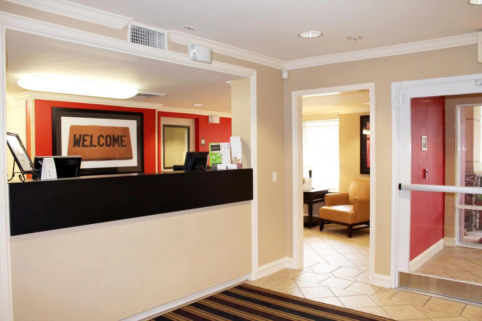 Dog Friendly Hotel $Las Vegas - $Extended Stay America Suites - Las Vegas - Midtown