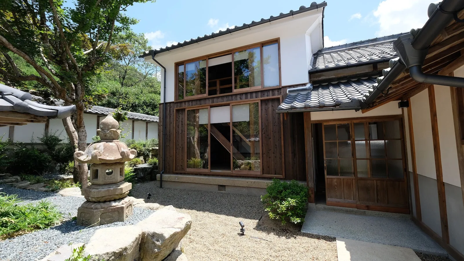 Satoyama Hotel Kanenone Tamba, a dog friendly hotel in Tamba