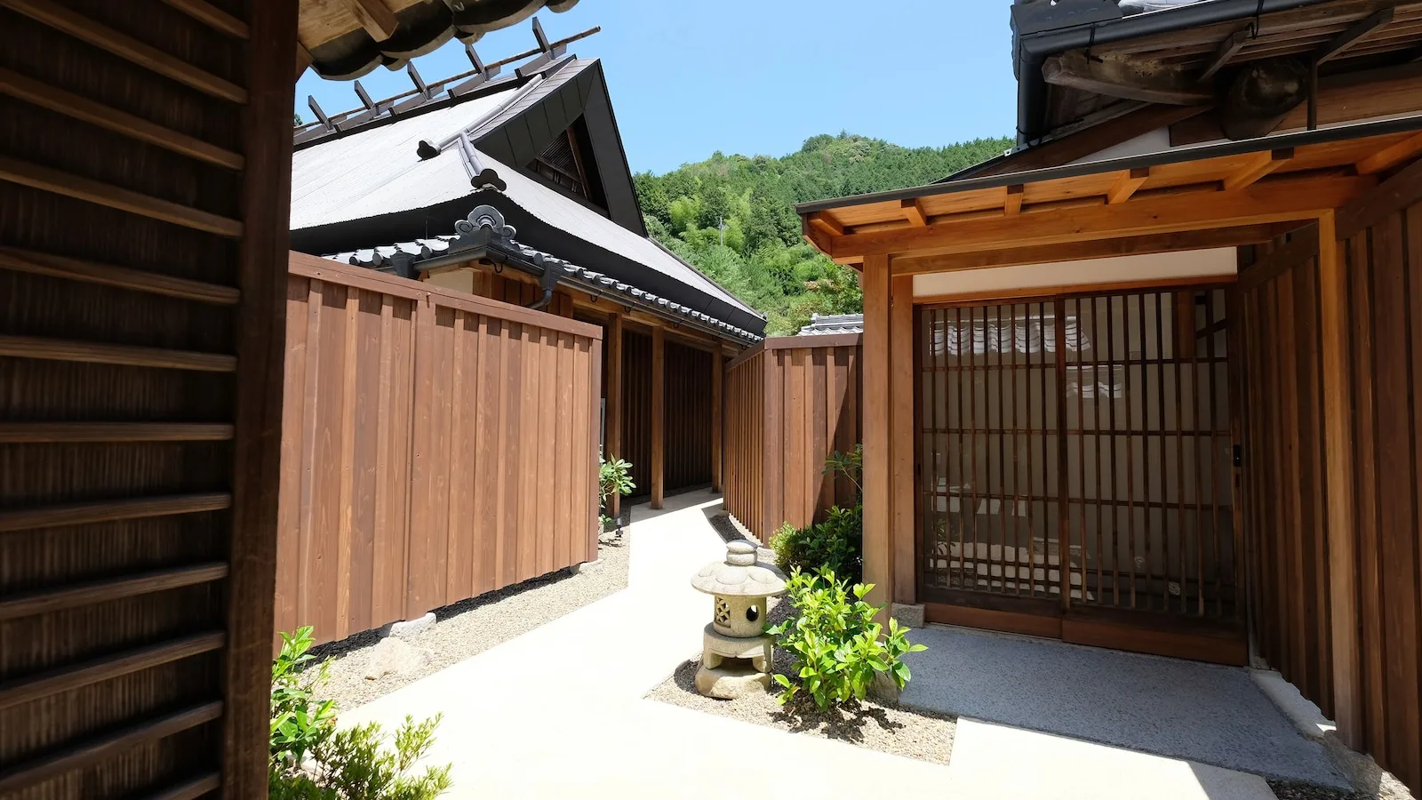 Satoyama Hotel Kanenone Tamba interior