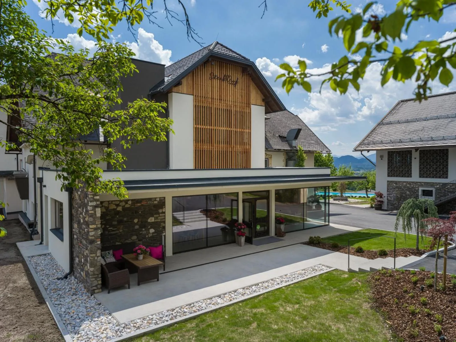 Dog Friendly Hotel $Velden am Wörthersee - $Hotel Streklhof