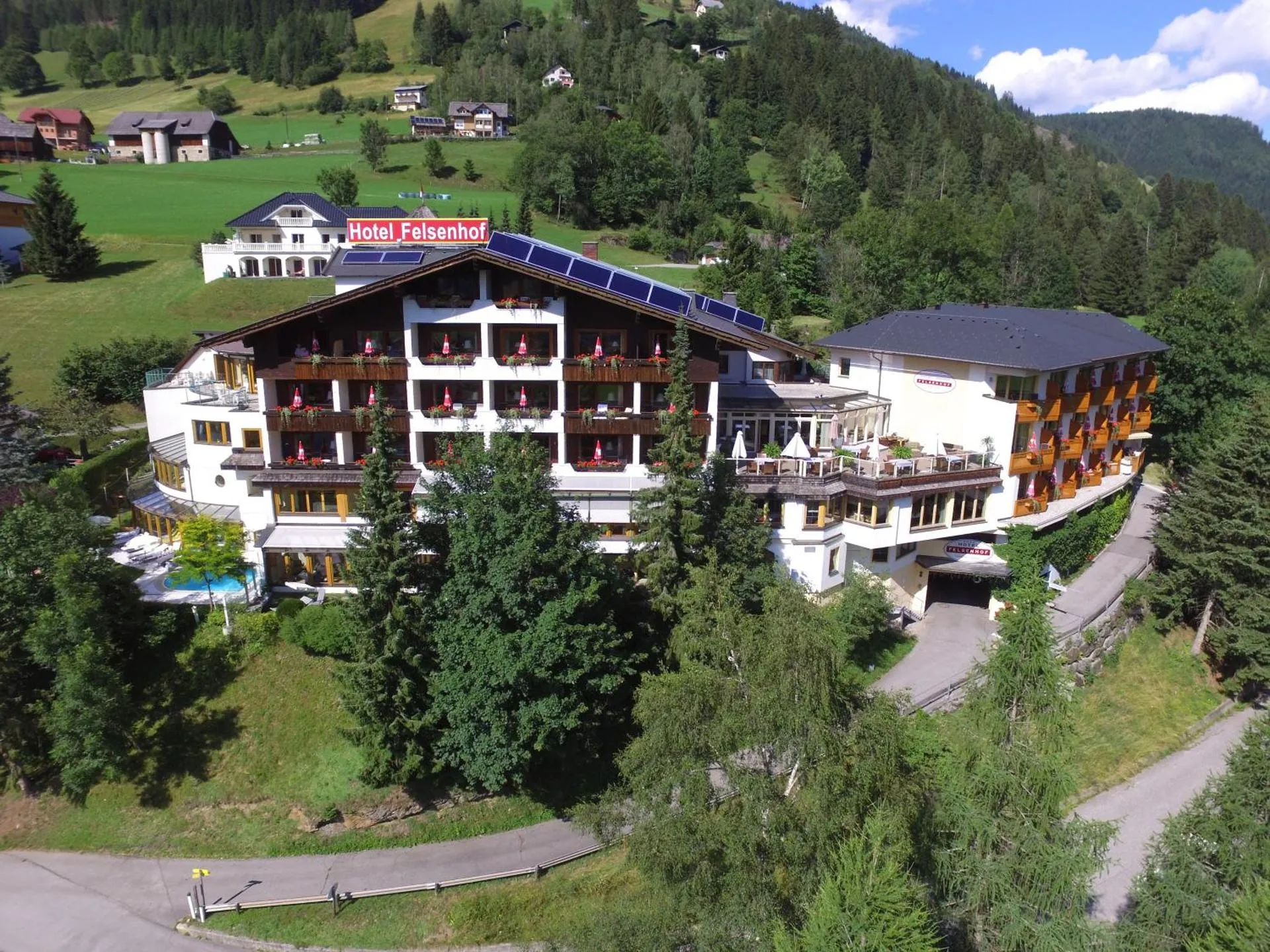 Wohlfühl & Genusshotel Felsenhof