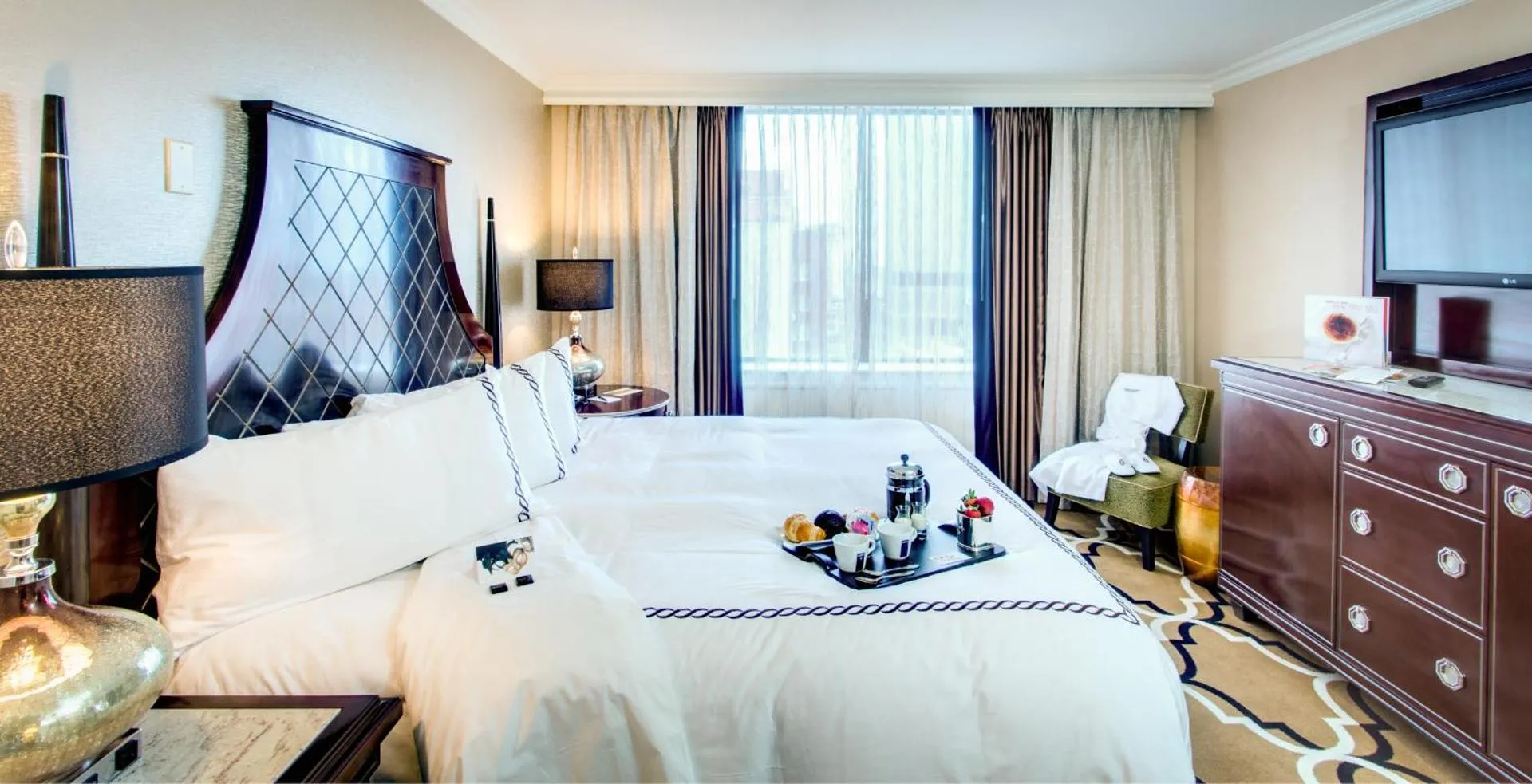 InterContinental New Orleans interior
