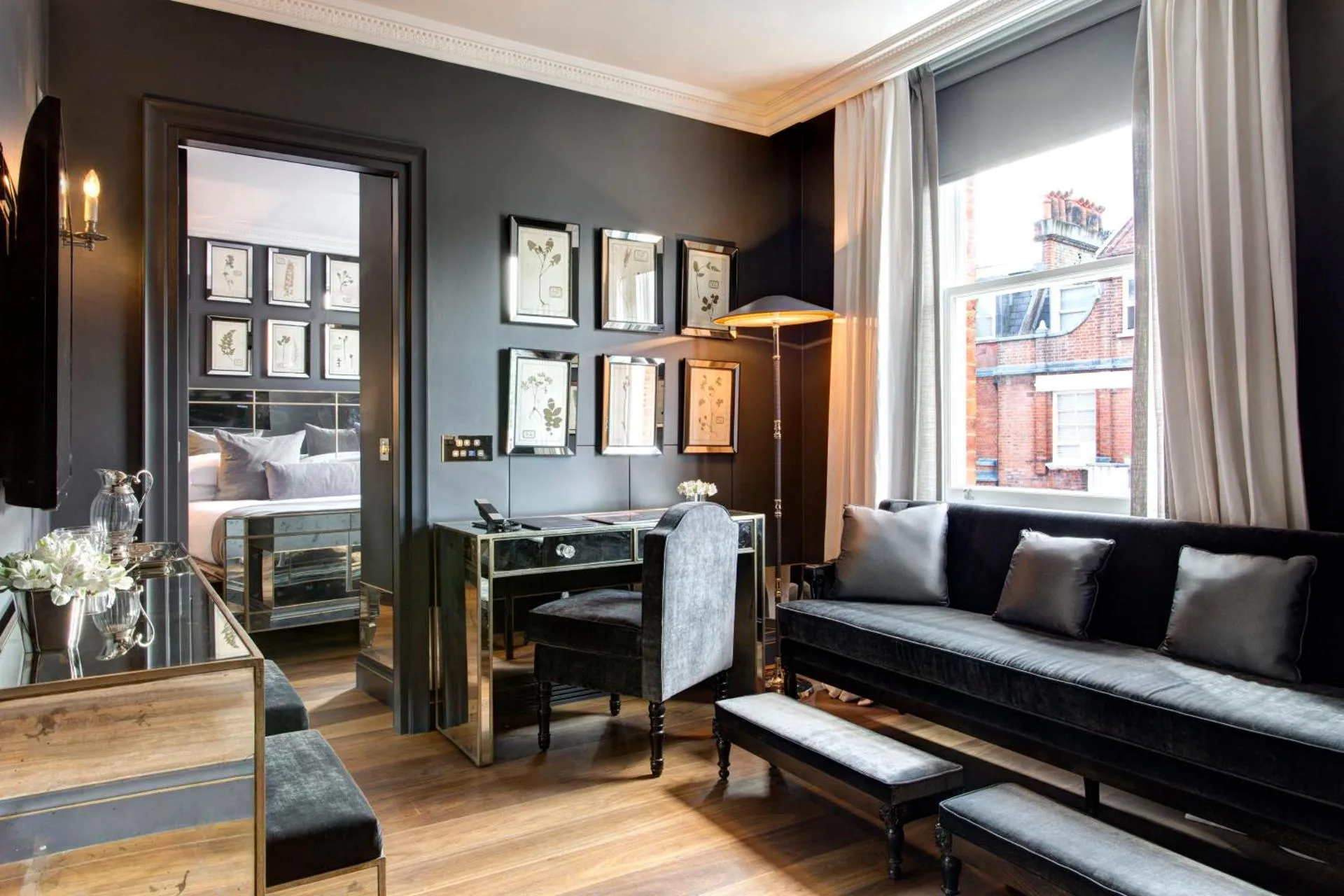 The Franklin London interior