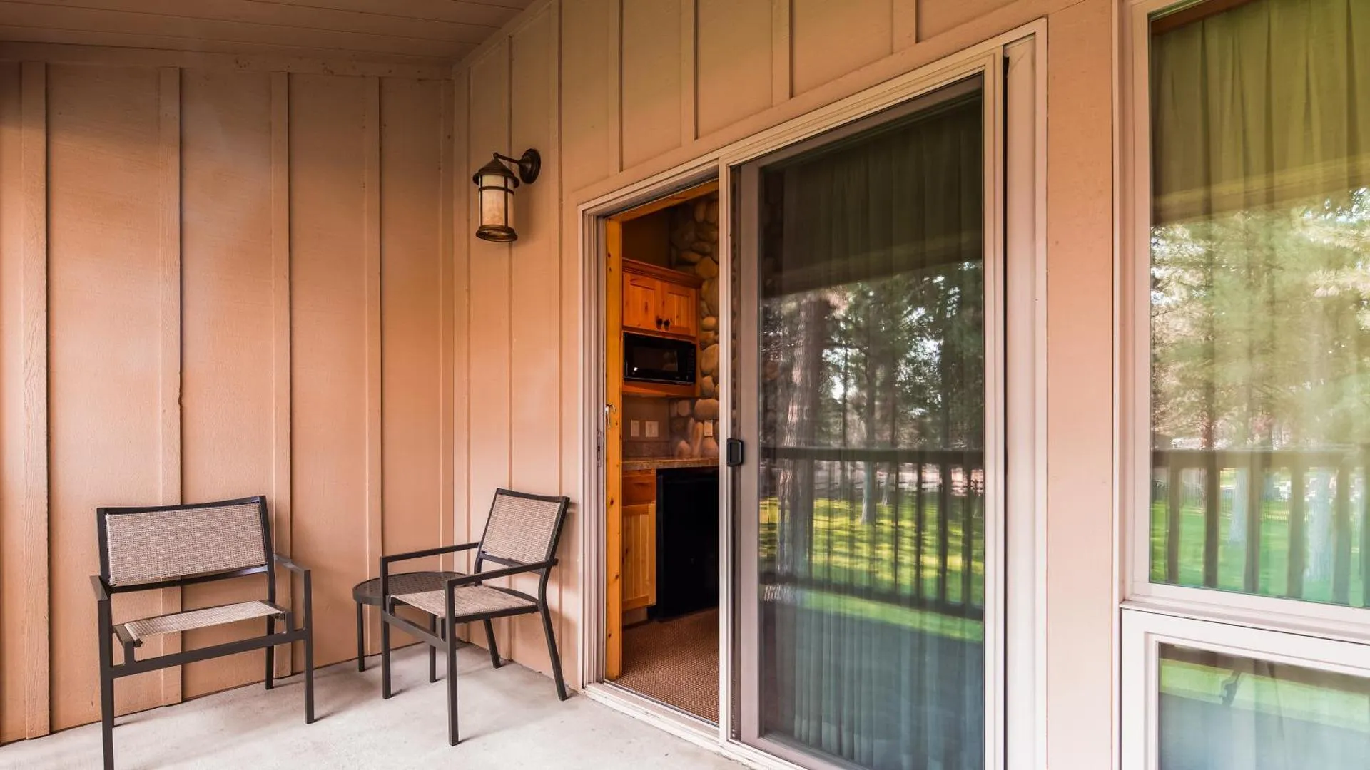 Best Western Ponderosa Lodge