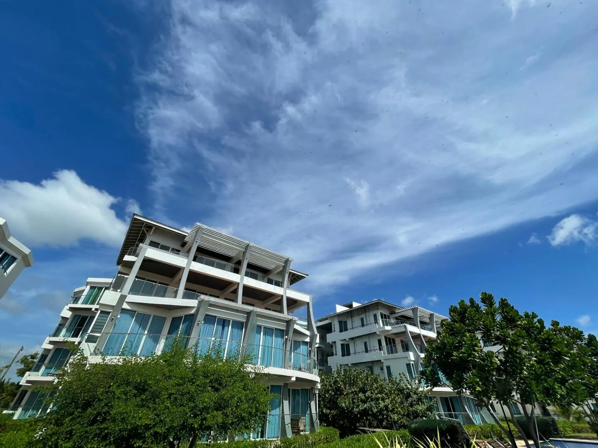 Beachfront Condo Nilaveli