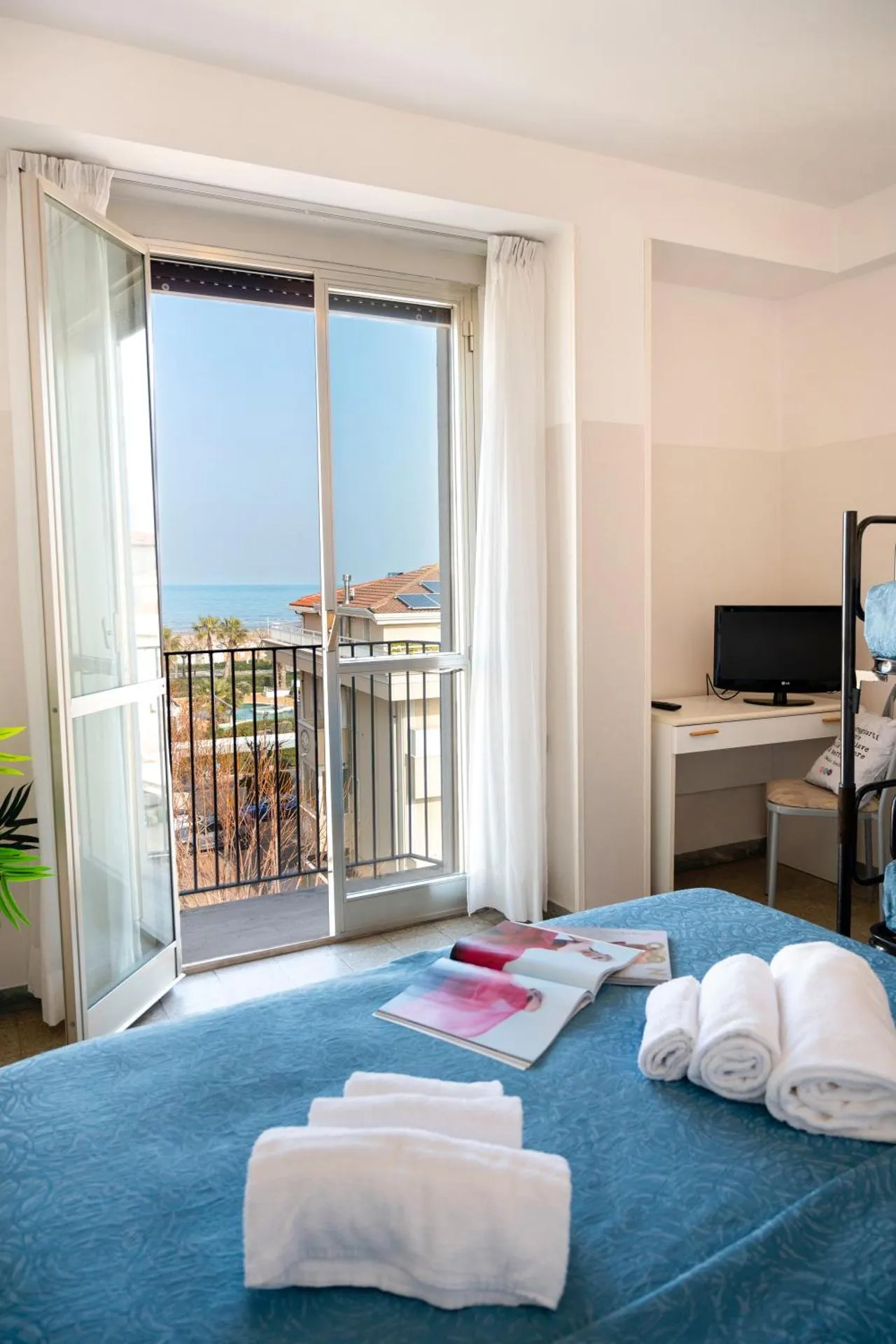 Dog Friendly Hotel $Riccione - $Hotel Selene - Vista Mare