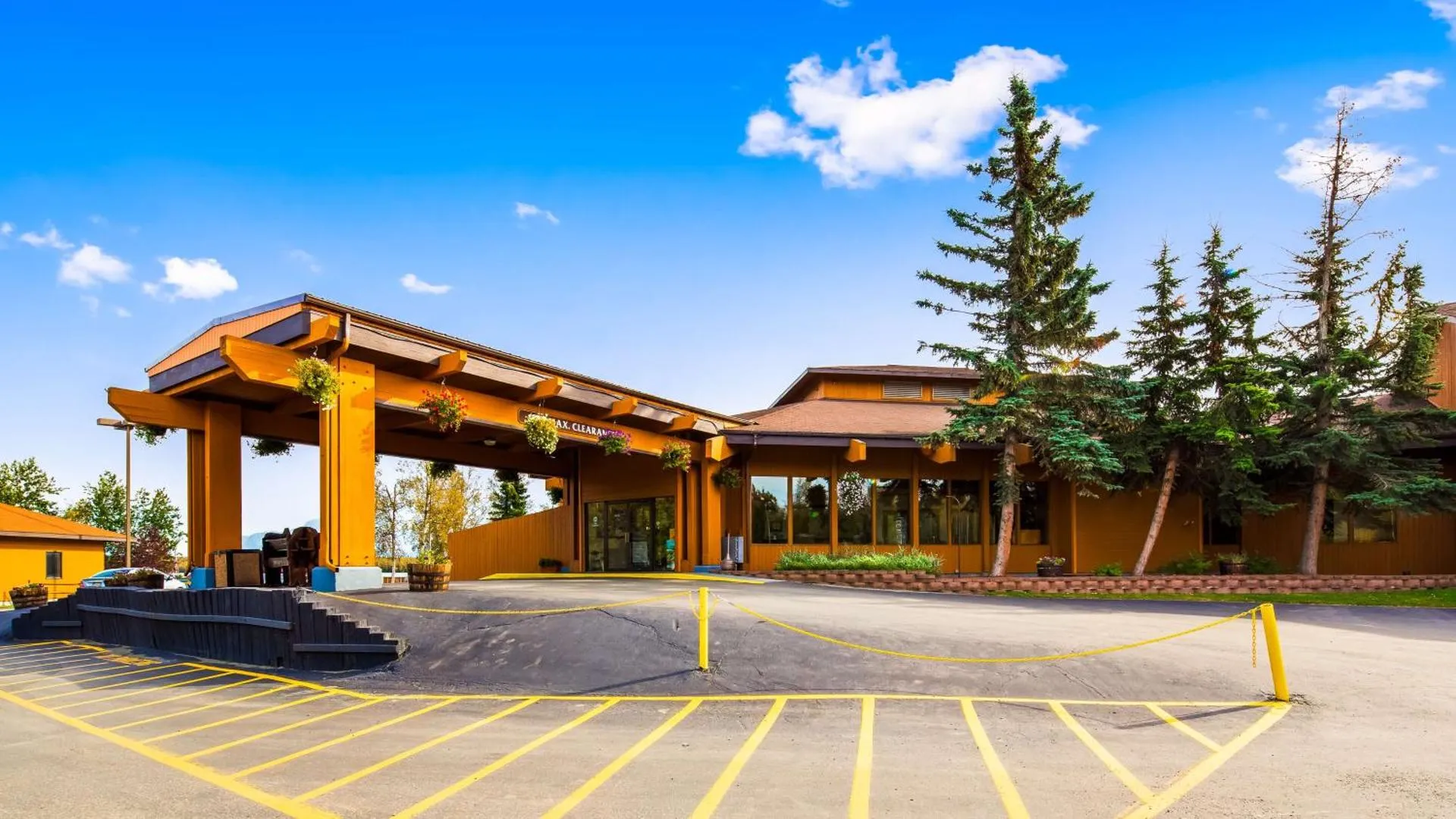Best Western Lake Lucille Inn