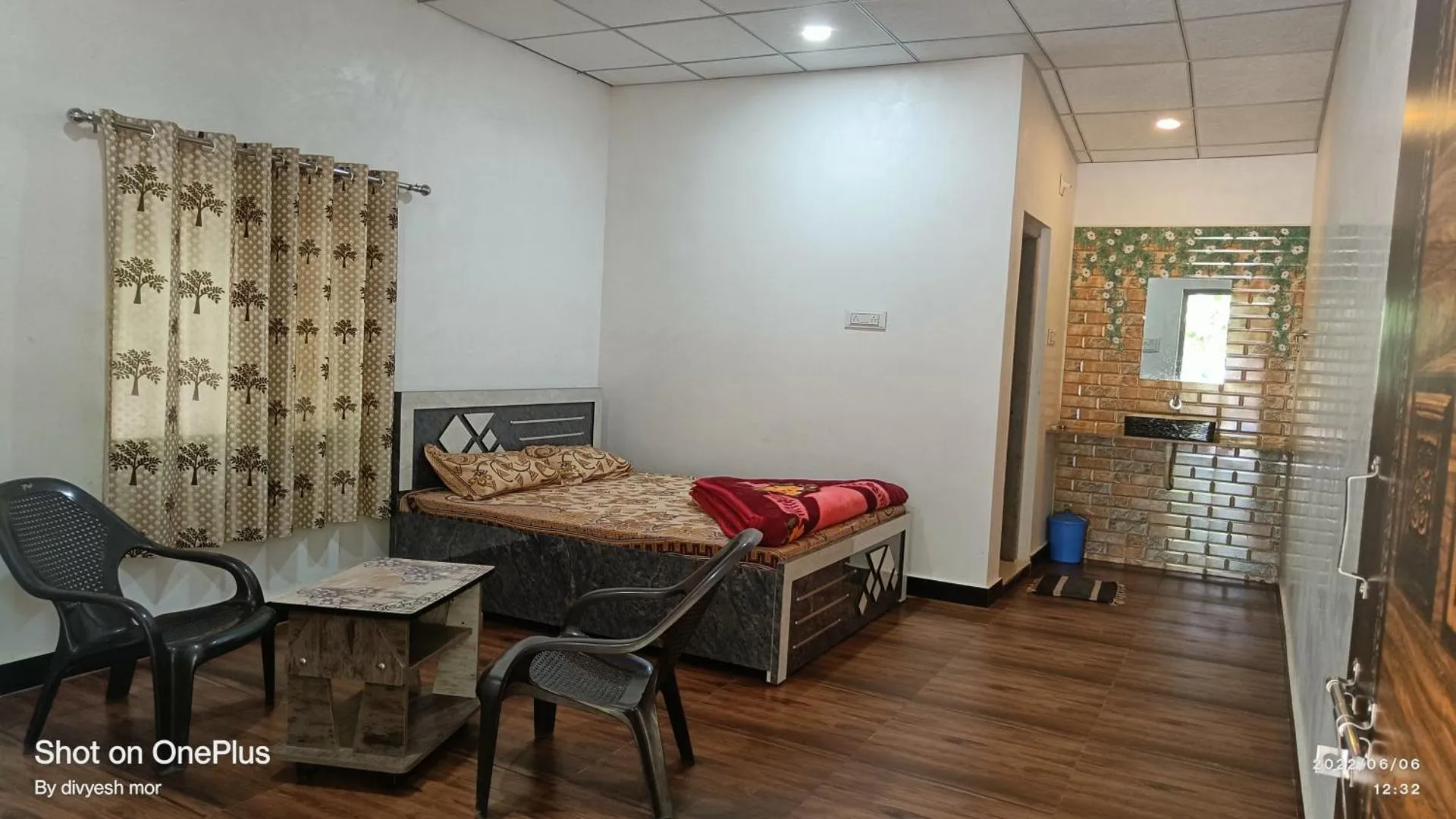 Dog Friendly Hotel $Sasan Gir - $Gir Madhuli Farmhouse