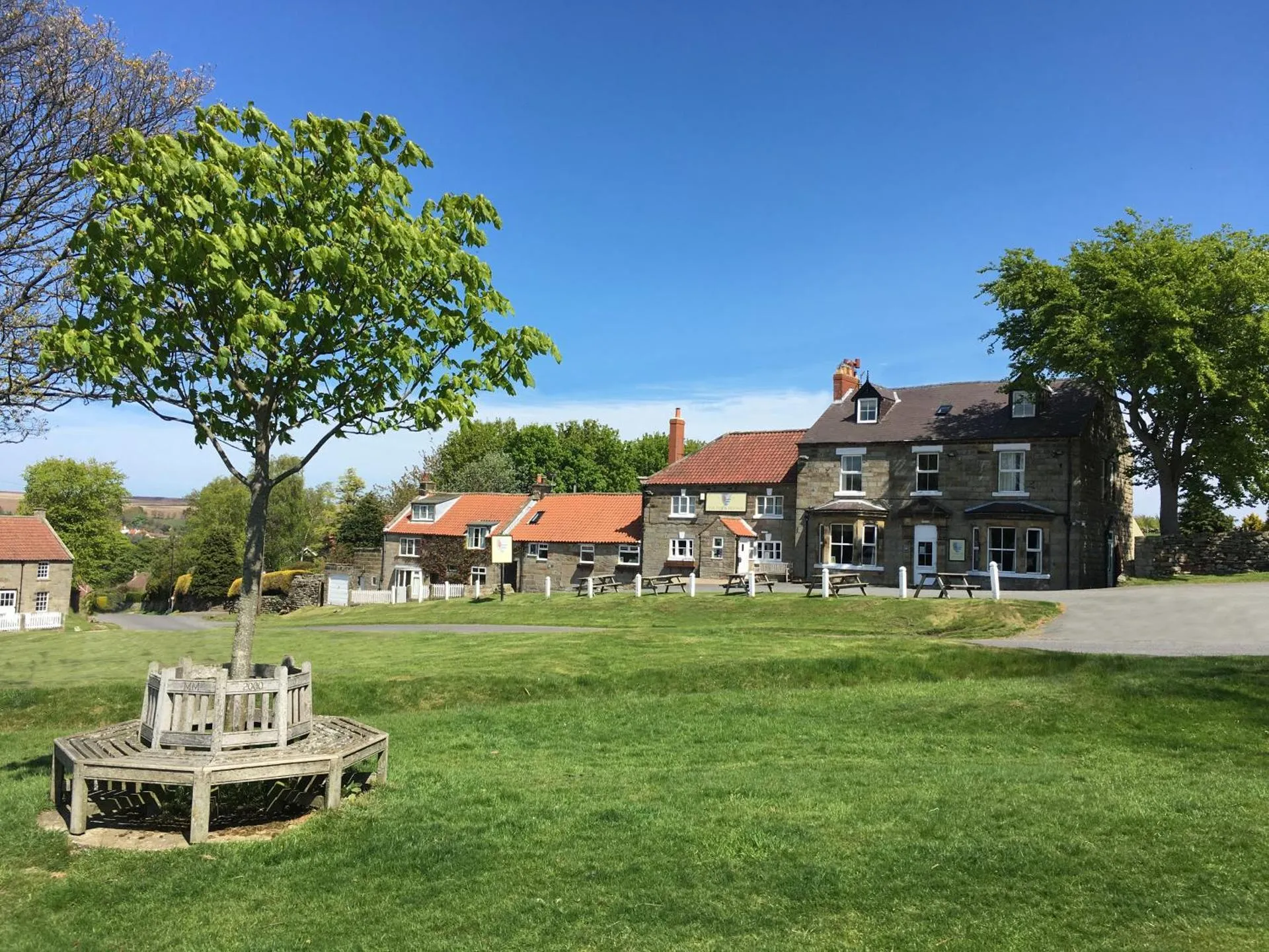 Dog Friendly Inn $Danby - $The Fox & Hounds