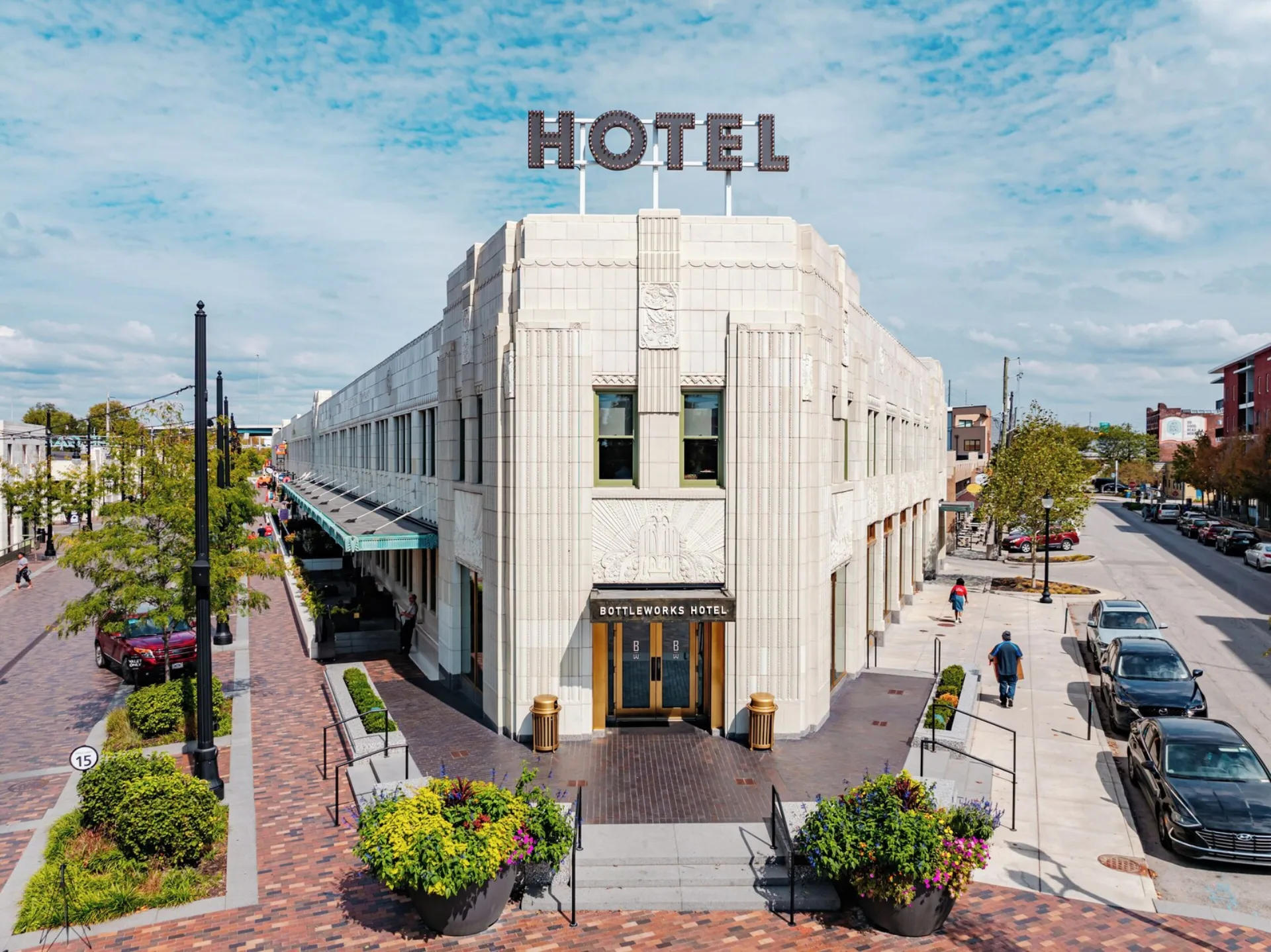 Bottleworks Hotel, a dog friendly hotel in Indianapolis