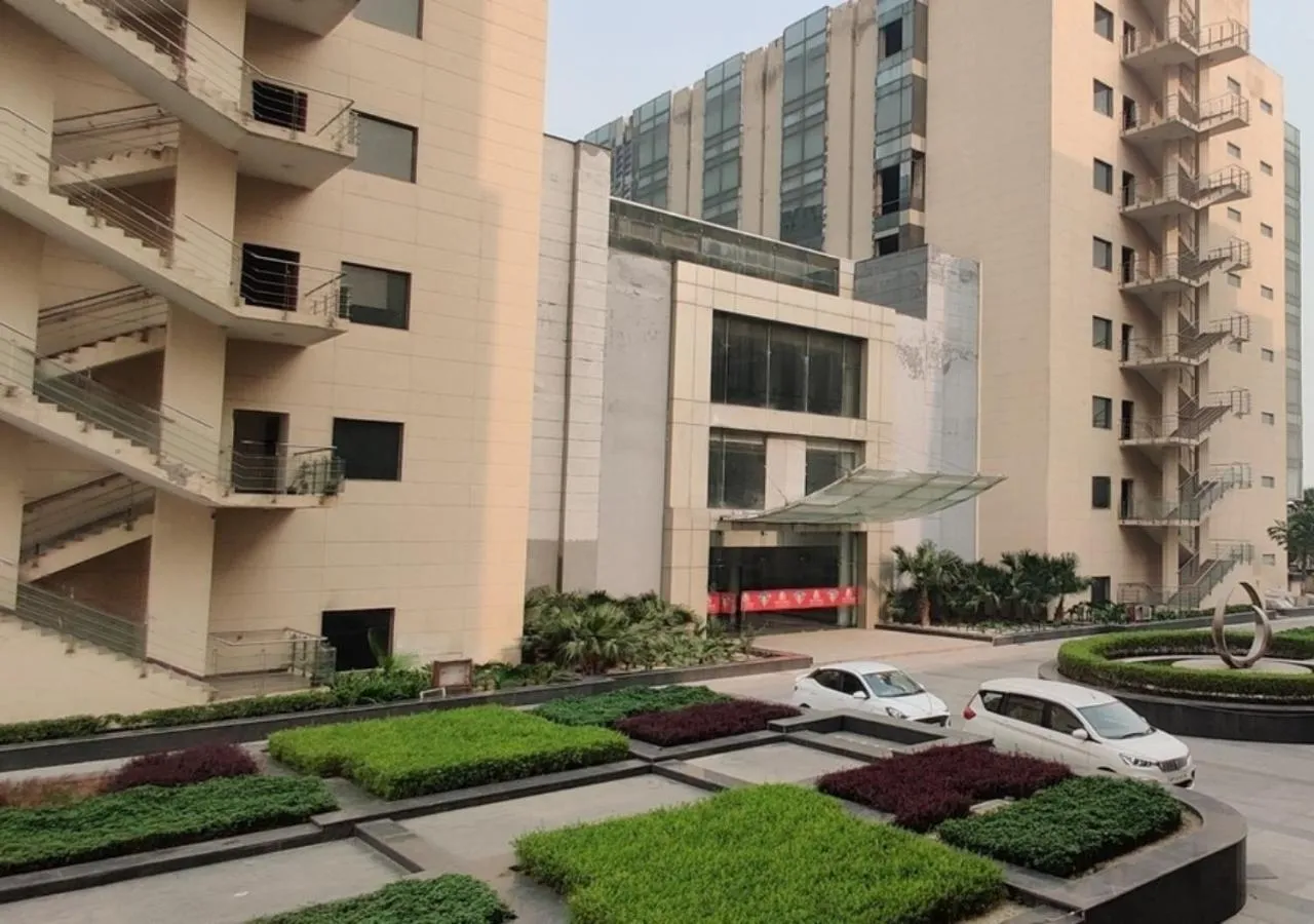 Wormos Luxury Suites