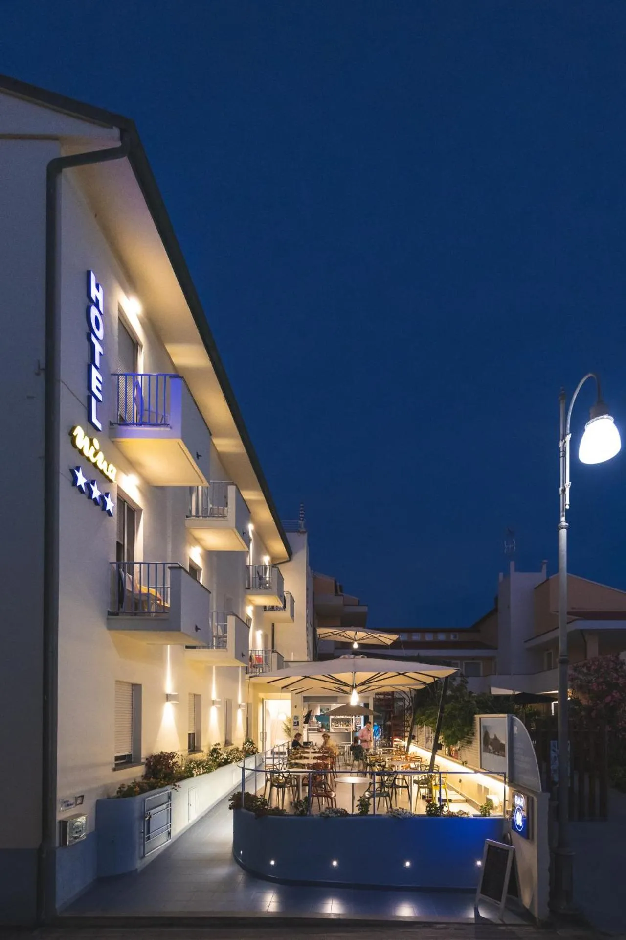 Hotel Nina